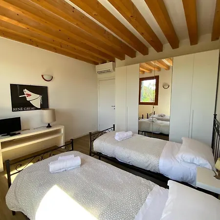 Holiday home Ca Da Lino, A 15 Minuti A Venezia Mira